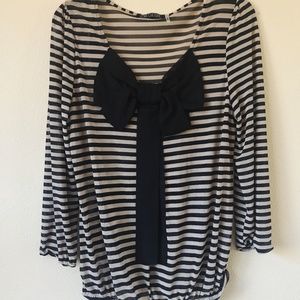 Super Cute Blouse with Bow Accent